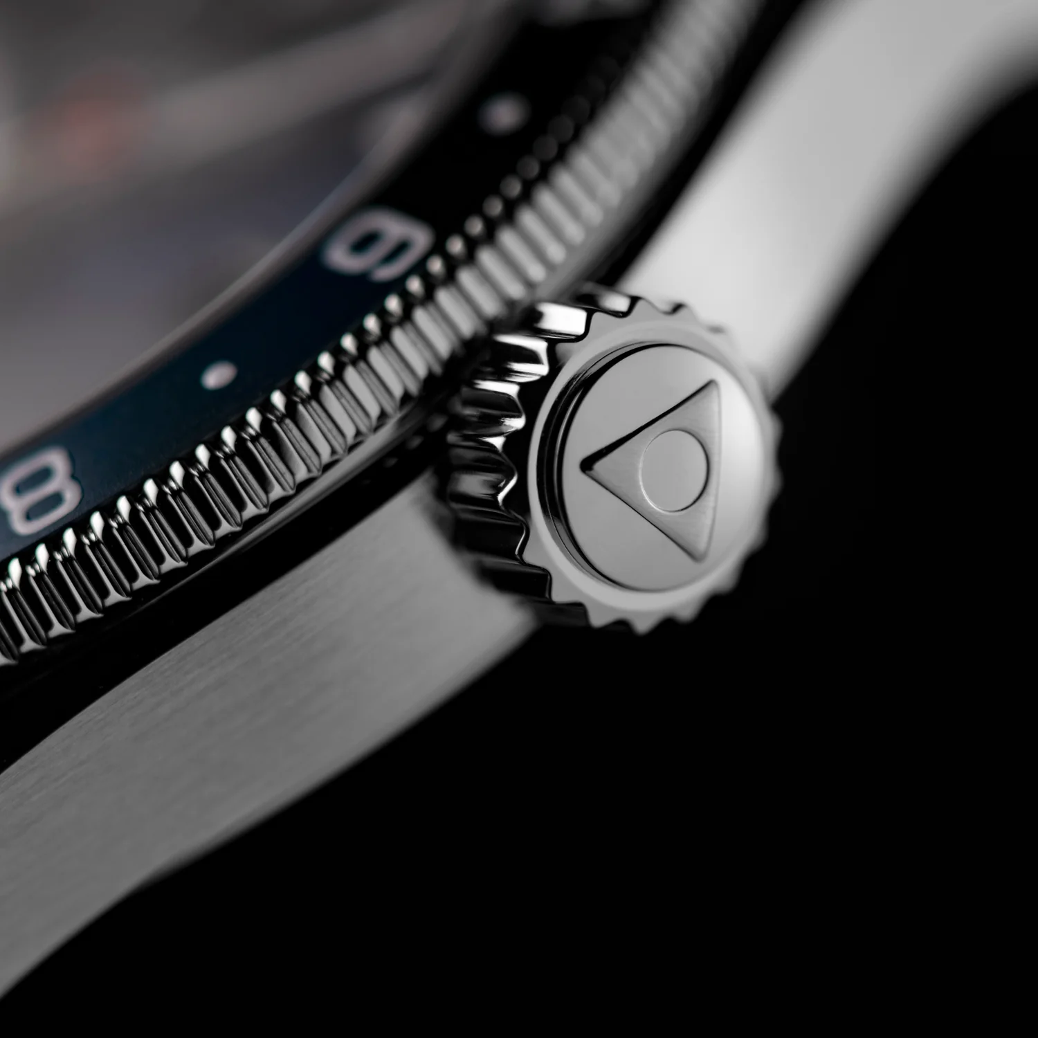Alpina Watch Alpiner Quartz GMT - Image 7