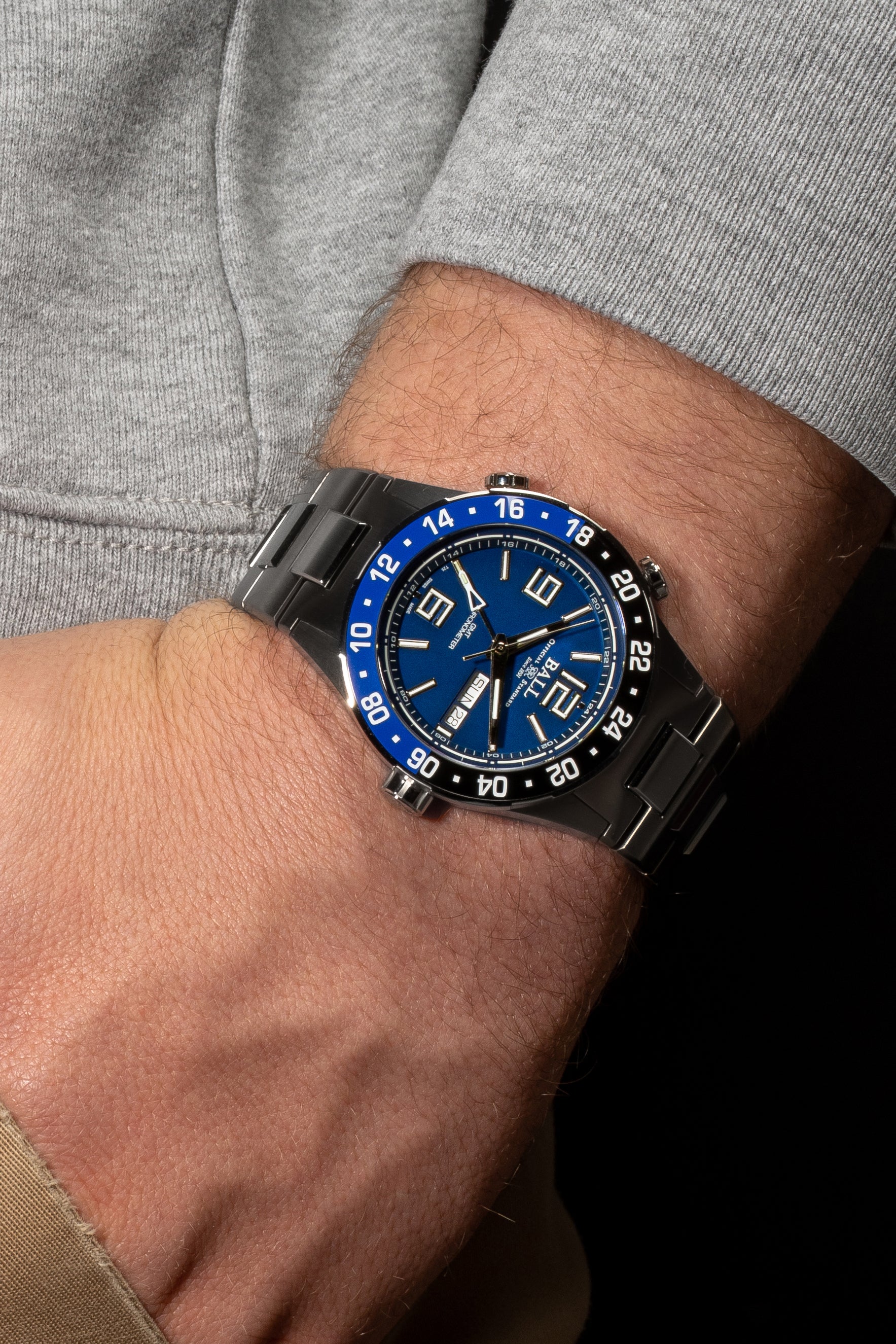 Ball Watch Company Roadmaster Marine GMT Limited Edition Watch - Image 3