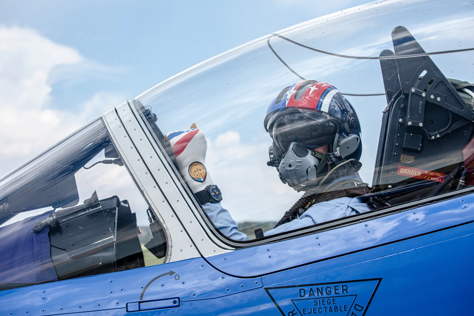 Bell & Ross Watch BR 03 94 Patrouille de France Limited Edition - Image 11