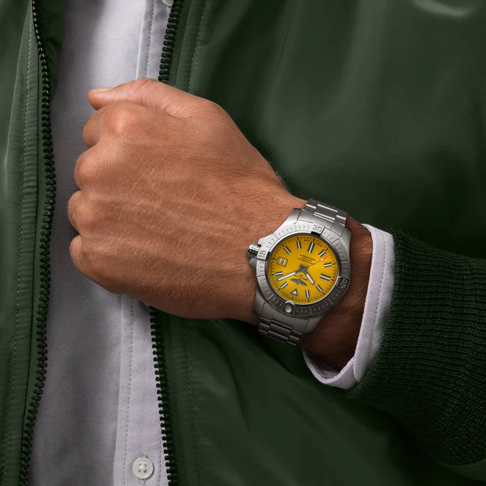 Breitling Watch Avenger Automatic 45 Seawolf Steel Bracelet - Image 5