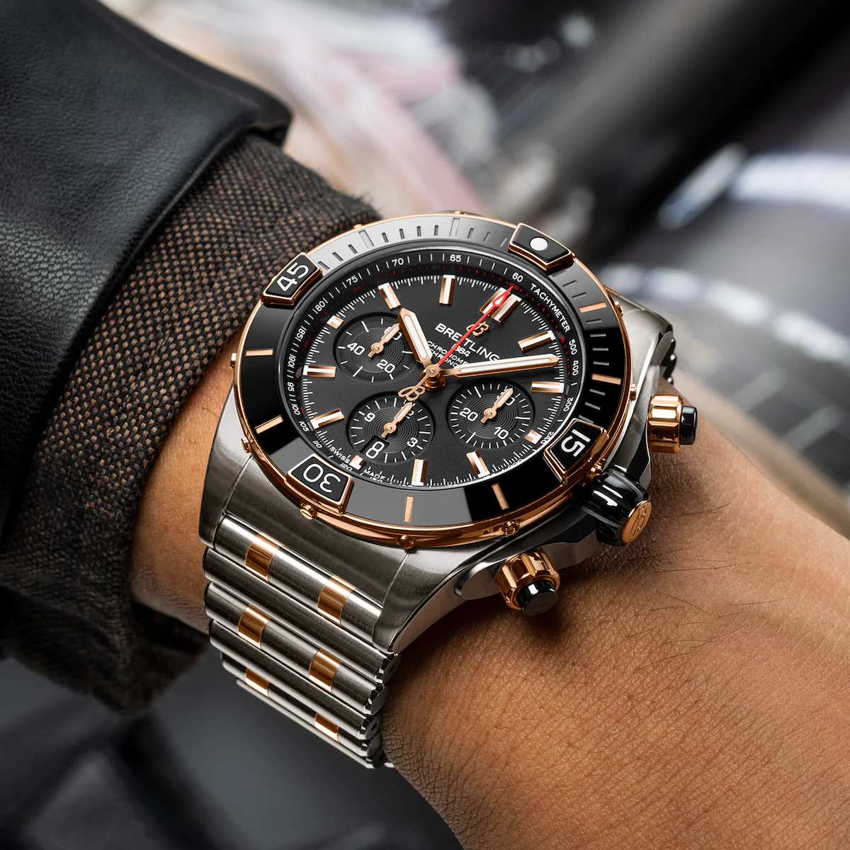 Breitling Super Chronomat B01 44 Bracelet Watch - Image 5