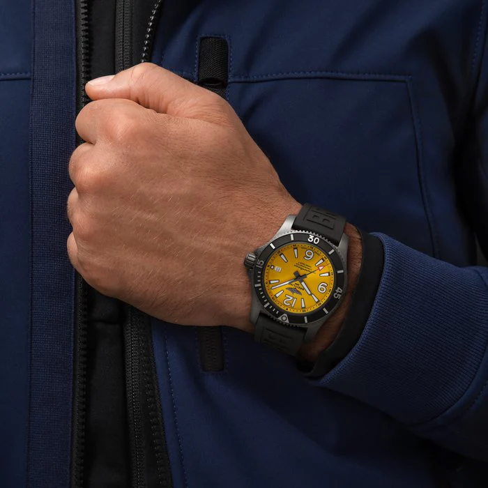 Breitling Watch Superocean Automatic 46 Black Steel Yellow - Image 6