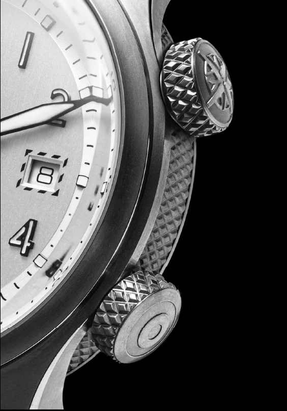 Bremont Altitude MB Meteor Silver Titanium Barrel Leather Watch - Image 2