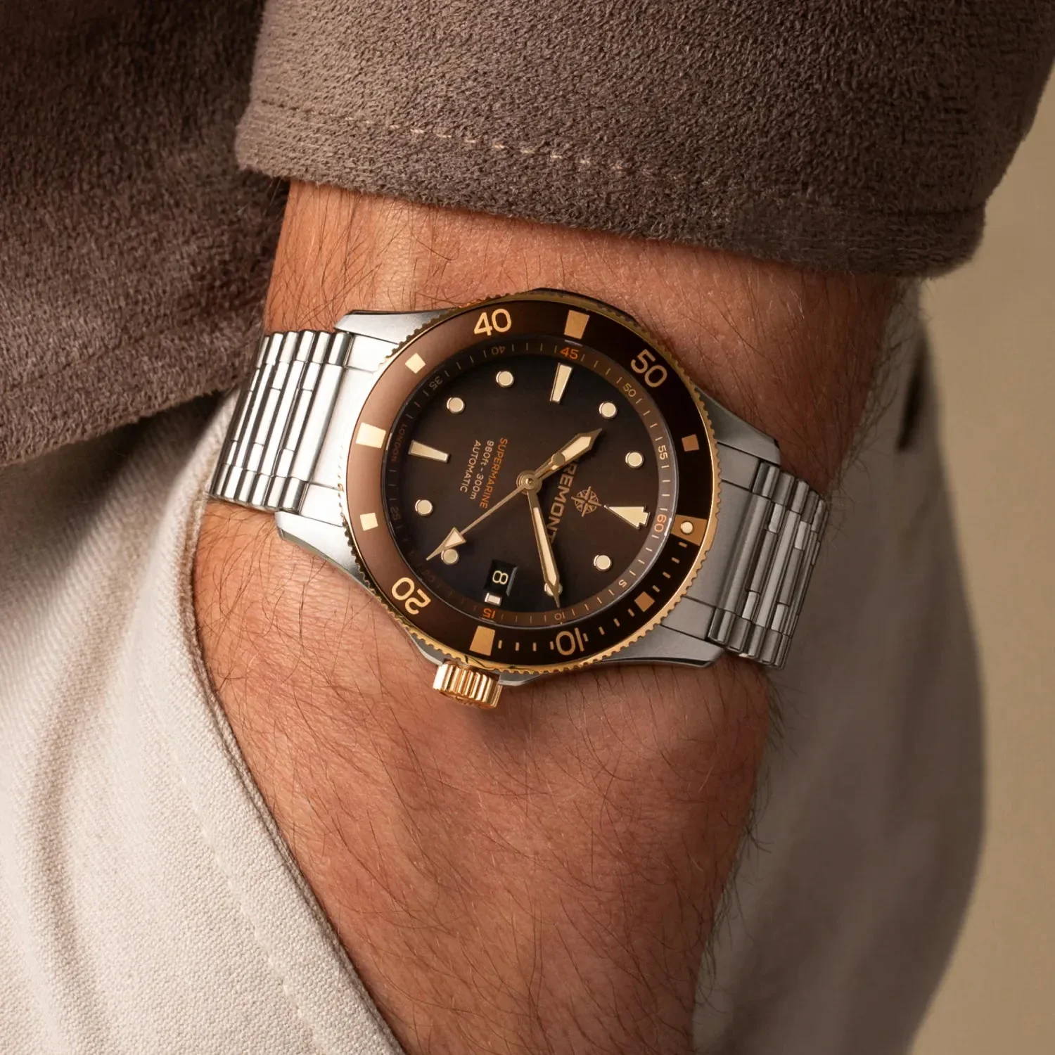 Bremont Supermarine 300M Date Brown Bracelet Watch - Image 6