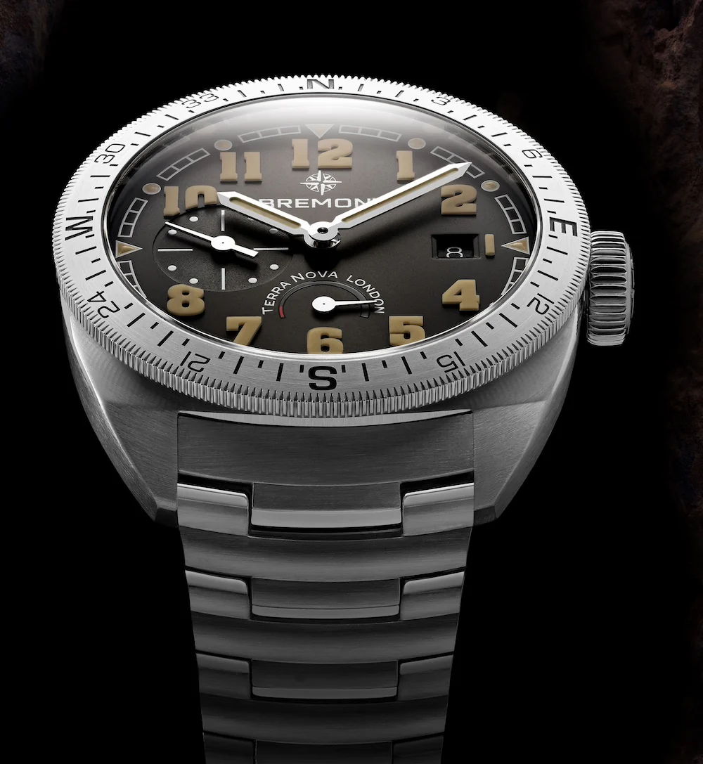Bremont Terra Nova 40.5 Turning Bezel Black Bracelet Watch - Image 3