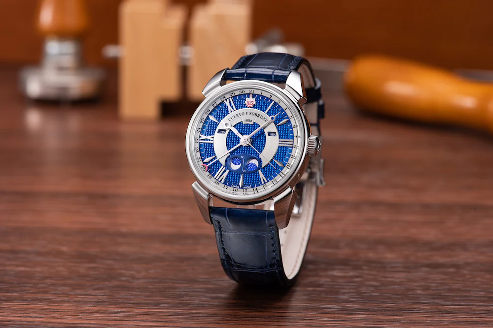 Cuervo y Sobrinos Watch Historiador Doble Luna - Image 7