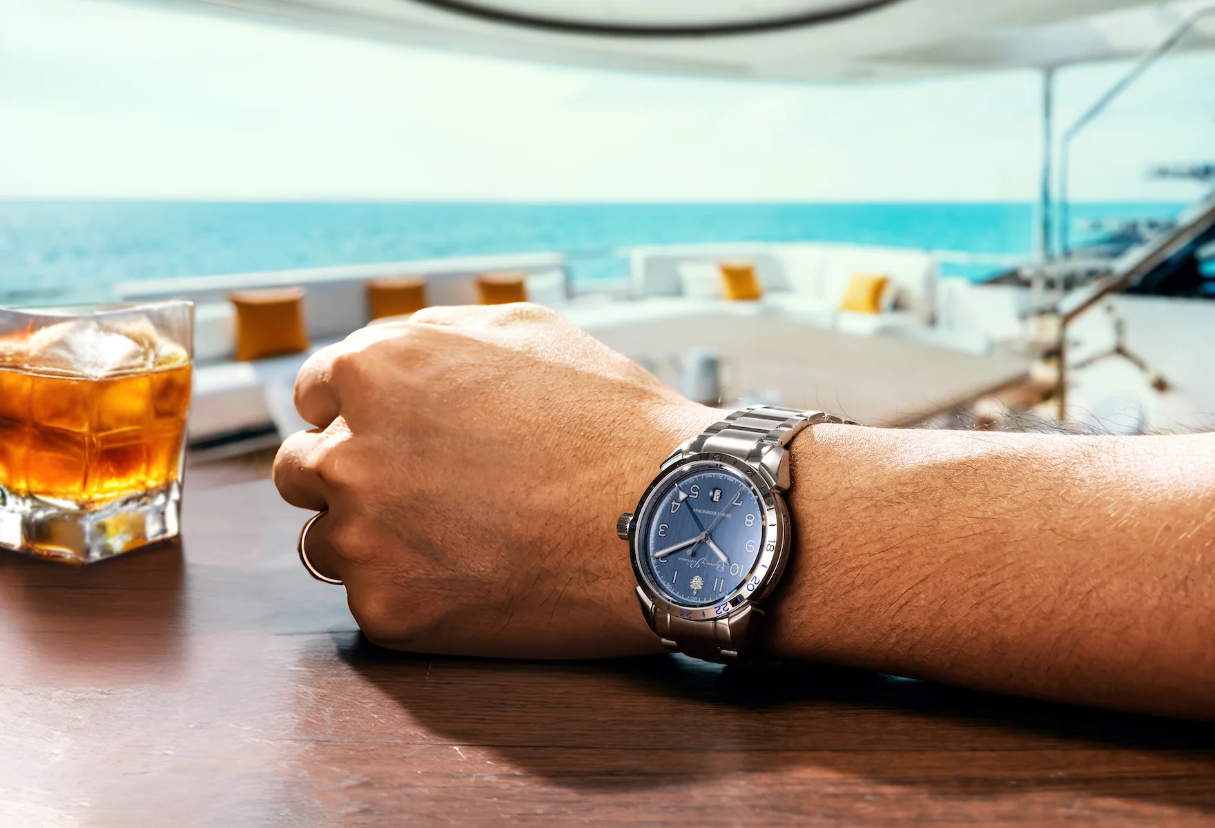 Cuervo y Sobrinos Historiador Hemingway The Fisherman Limited Edition Watch - Image 10