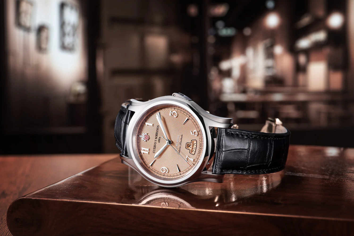 Cuervo y Sobrinos Watch Robusto Churchill Day Date Limited Edition - Image 10