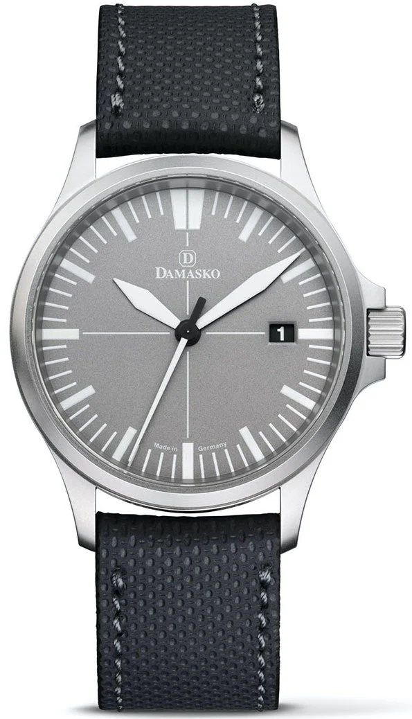 Damasko Watch DS 30 Grey Louis Black Leather Pin