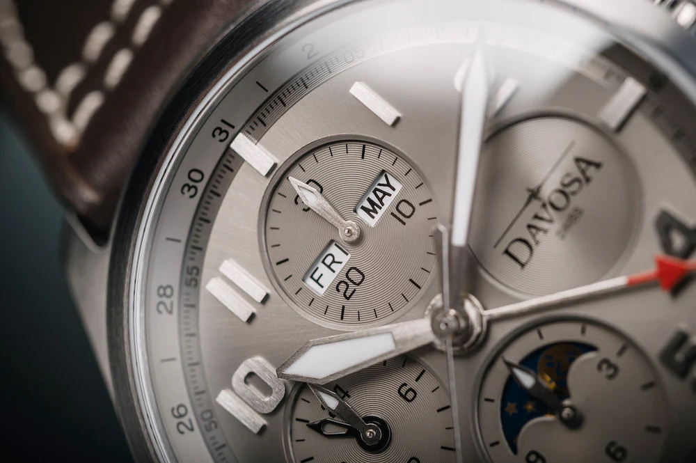 Davosa Watch Newton Pilot Moonphase Chrongraph Limited Edition - Image 5