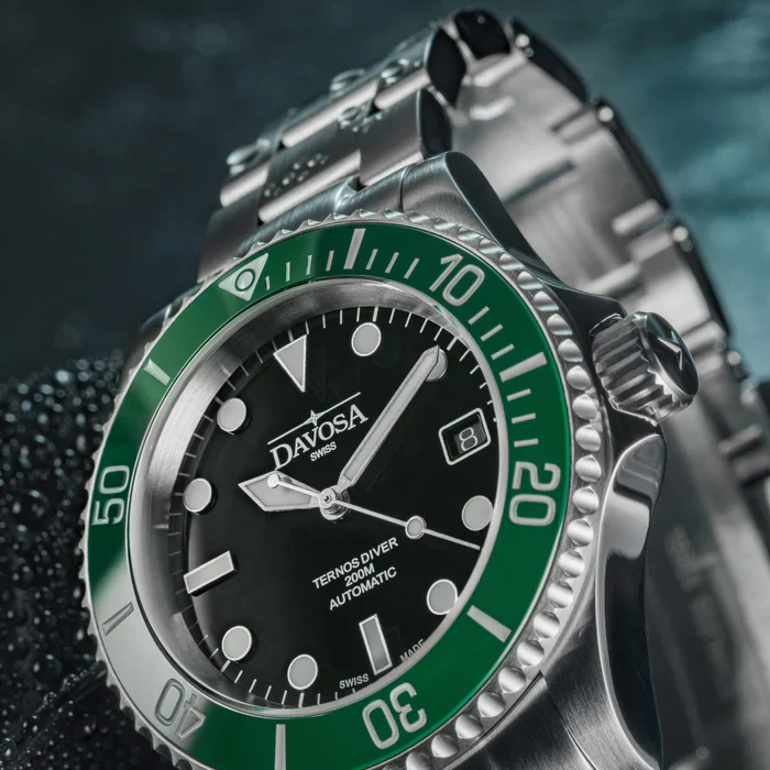 Davosa Watch  Ternos Diver Black and Green Dial Bezel Tri Link - Image 6