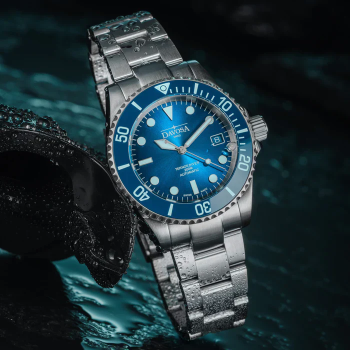 Davosa Watch Ternos Diver Blue Lagoon Tri Link Limited Edition - Image 4
