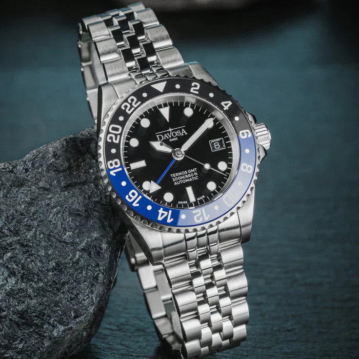 Davosa Watch Ternos GMT Blue and Black Penta link - Image 3