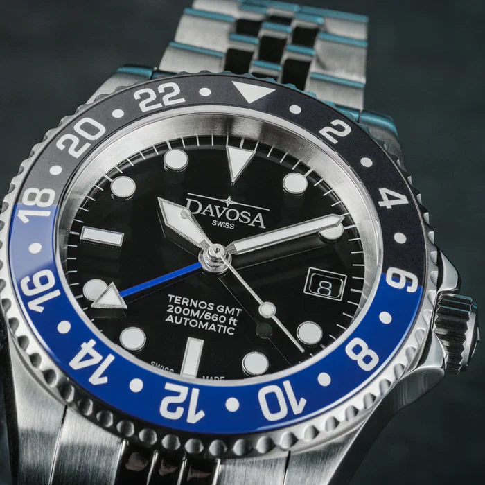 Davosa Watch Ternos GMT Blue and Black Penta link - Image 5
