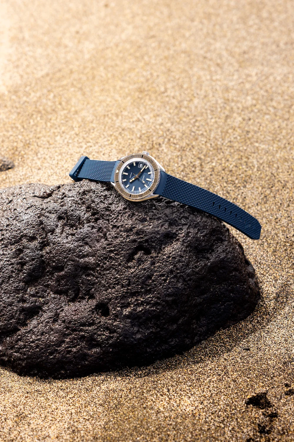 Doxa Sub 200 Caribbean Blue Rubber Watch - Image 5