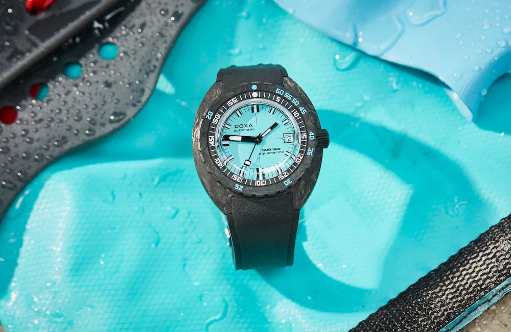 Doxa SUB 300 Carbon COSC Aquamarine Rubber Watch - Image 5