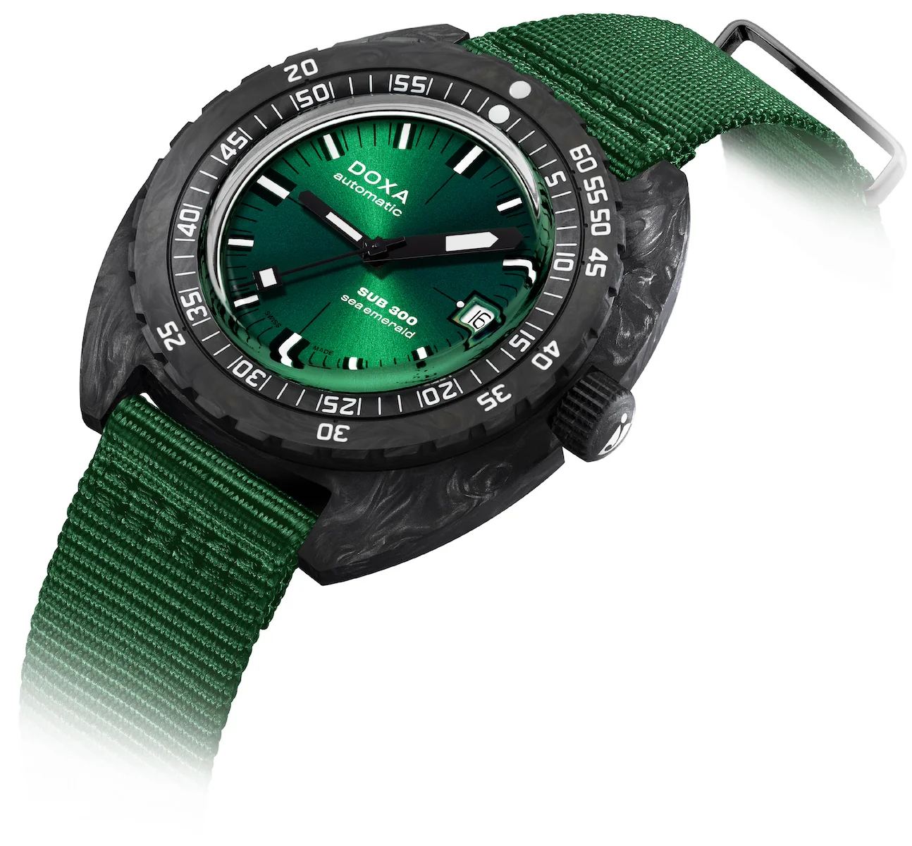 Doxa SUB 300 Carbon Sea Emerald Nato Watch - Image 2