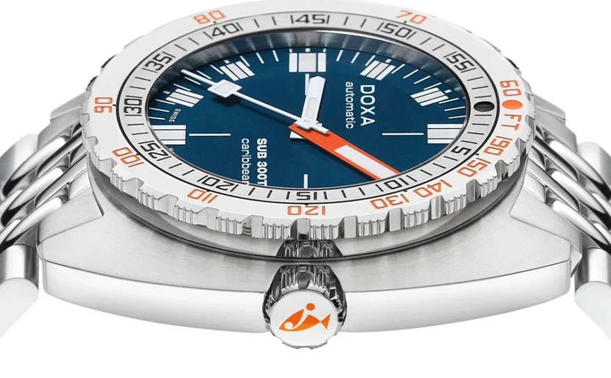 Doxa SUB 300T Caribbean Bracelet Watch - Image 3