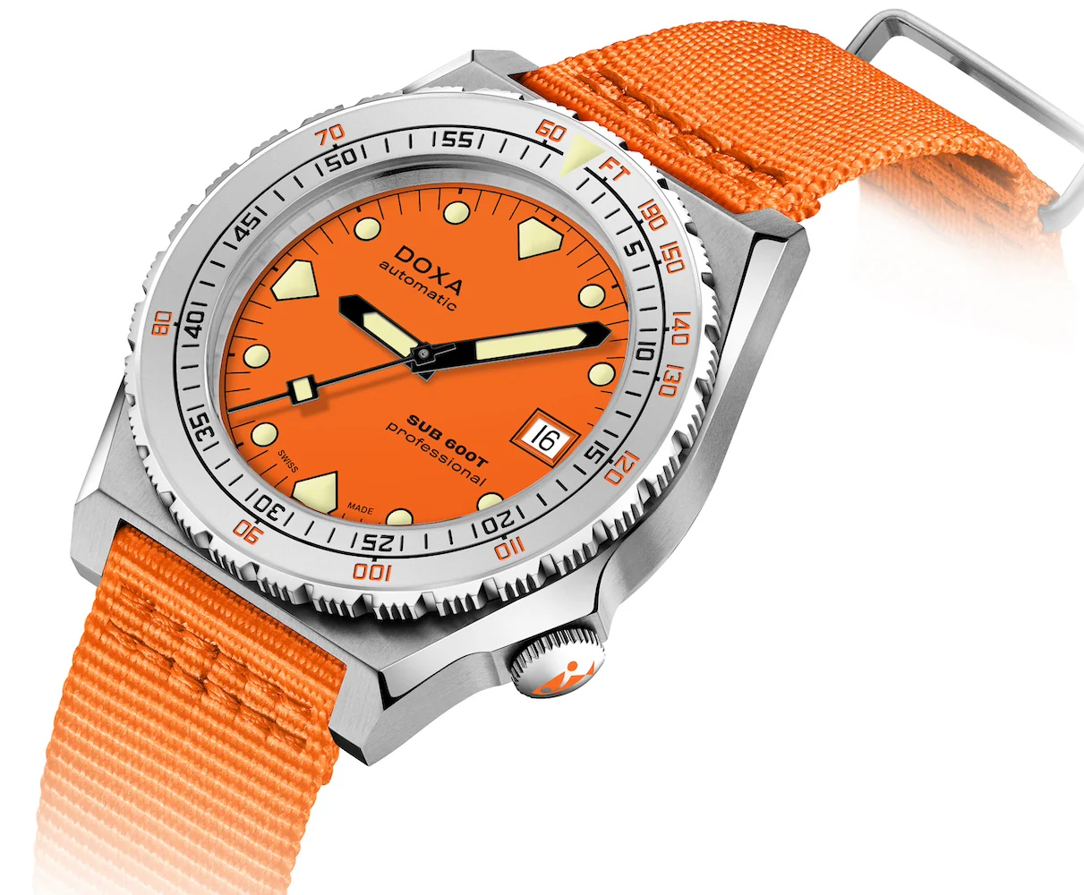 Doxa SUB 600T Professional Nato Watch - Image 3