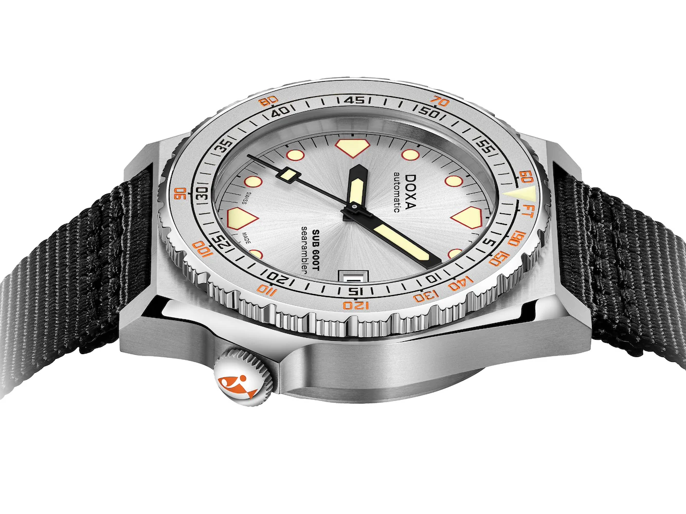Doxa SUB 600T Searambler Nato Watch - Image 3