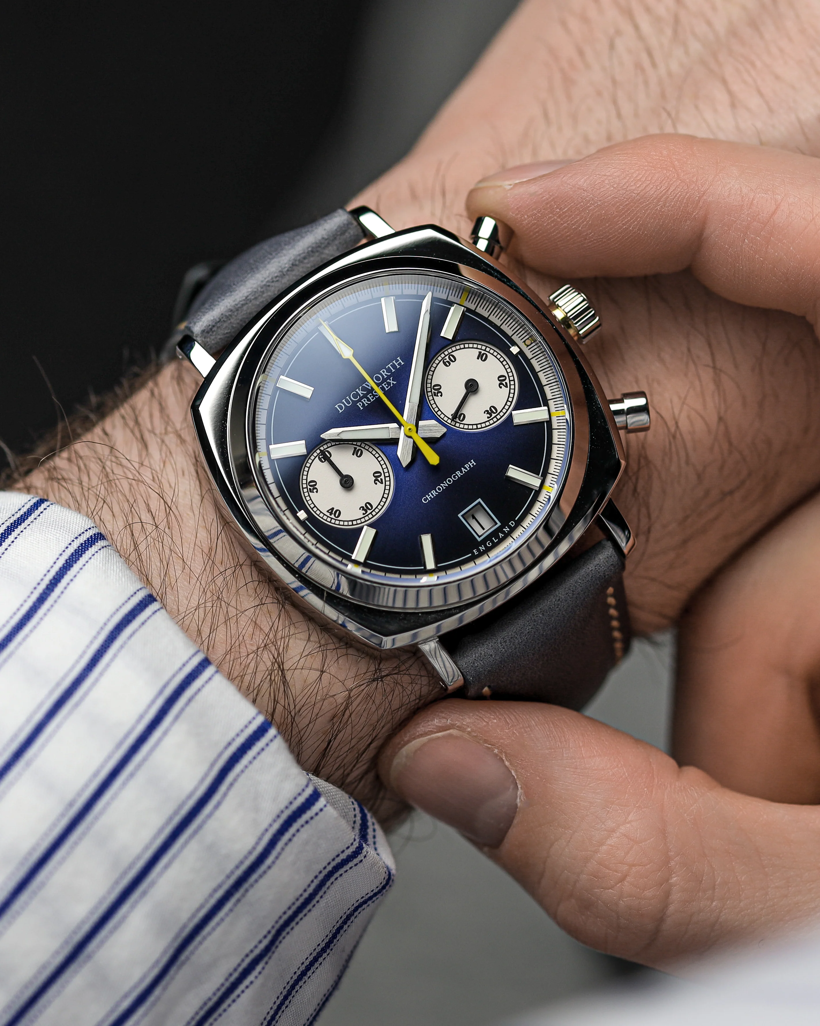Duckworth Prestex Chronograph 42 Blue Sunburst Grey Leather Watch - Image 6