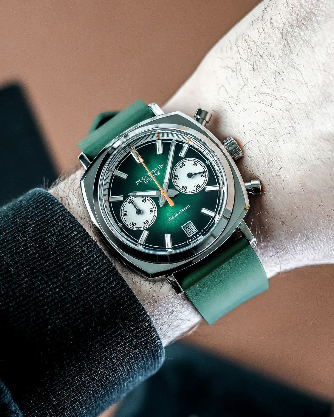 Duckworth Prestex Chronograph 42 Green Green Rubber Watch - Image 5