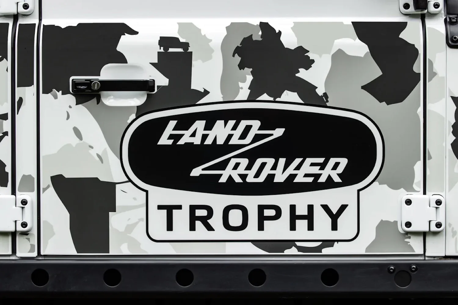 Elliot Brown Land Rover Trophy II Snow Limited Edition - Image 7