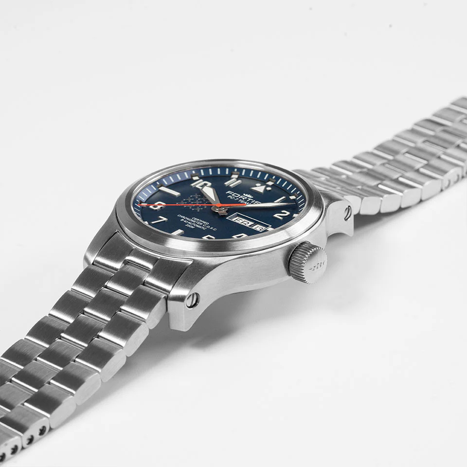 Fortis Watch Aeromaster PC-7 Team Edition Day Date - Image 6