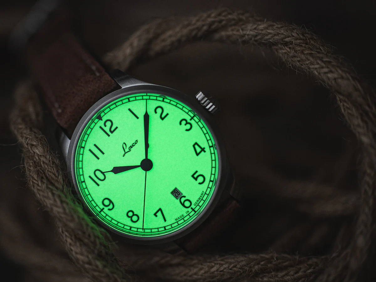 Laco Navy Valencia 42 31 Movement D - Image 2