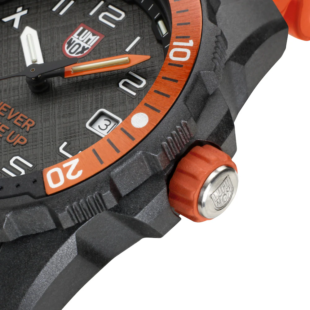 Luminox Bear Grylls Survival Never Give Up Watch - Image 6