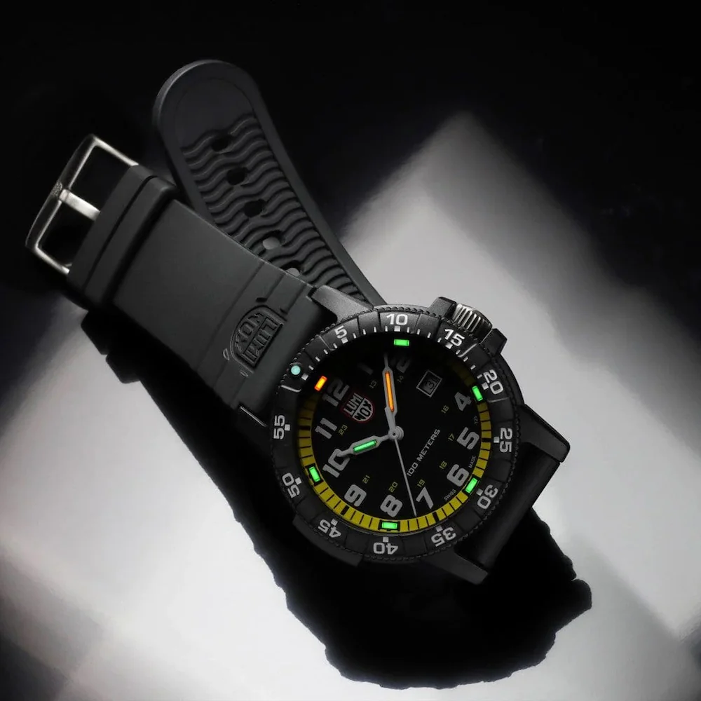 Luminox Leatherback Sea Turtle 0320 Series Watch - Image 7