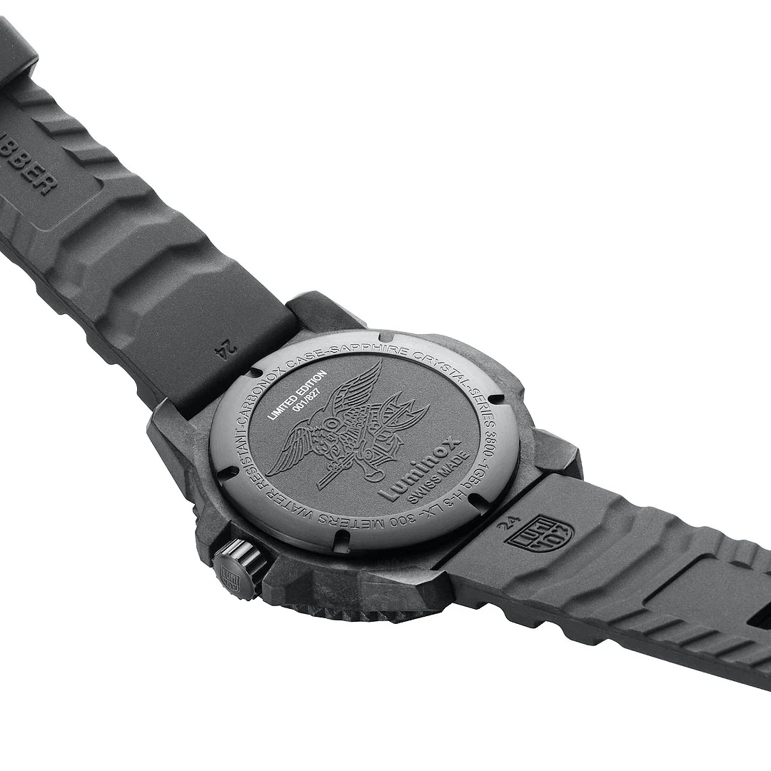 Luminox Watch Master Carbon Seal 3800 Series Limited Edition - Image 3