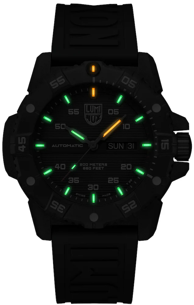 Luminox Master Carbon Seal 3860 Series Automatic Watch - Image 3