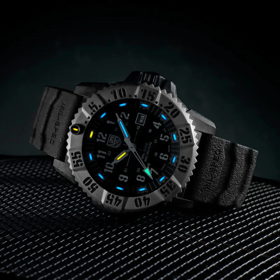 Luminox Military Spec 3350 Series Watch - Image 3