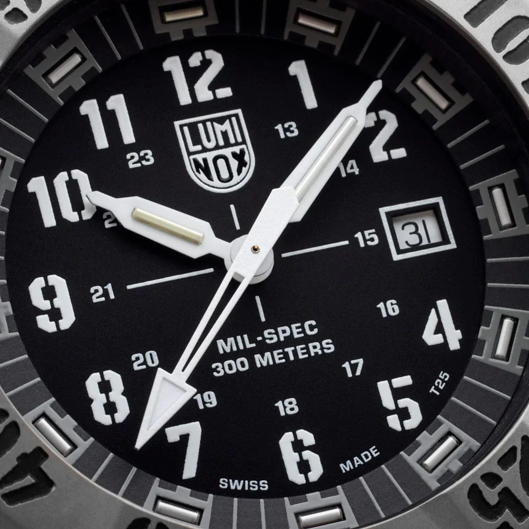 Luminox Military Spec 3350 Series Watch - Image 4