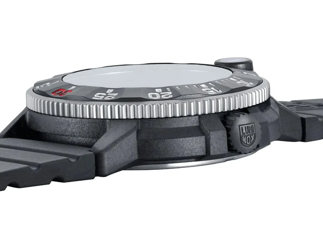 Luminox Navy Seal Original Watch - Image 6