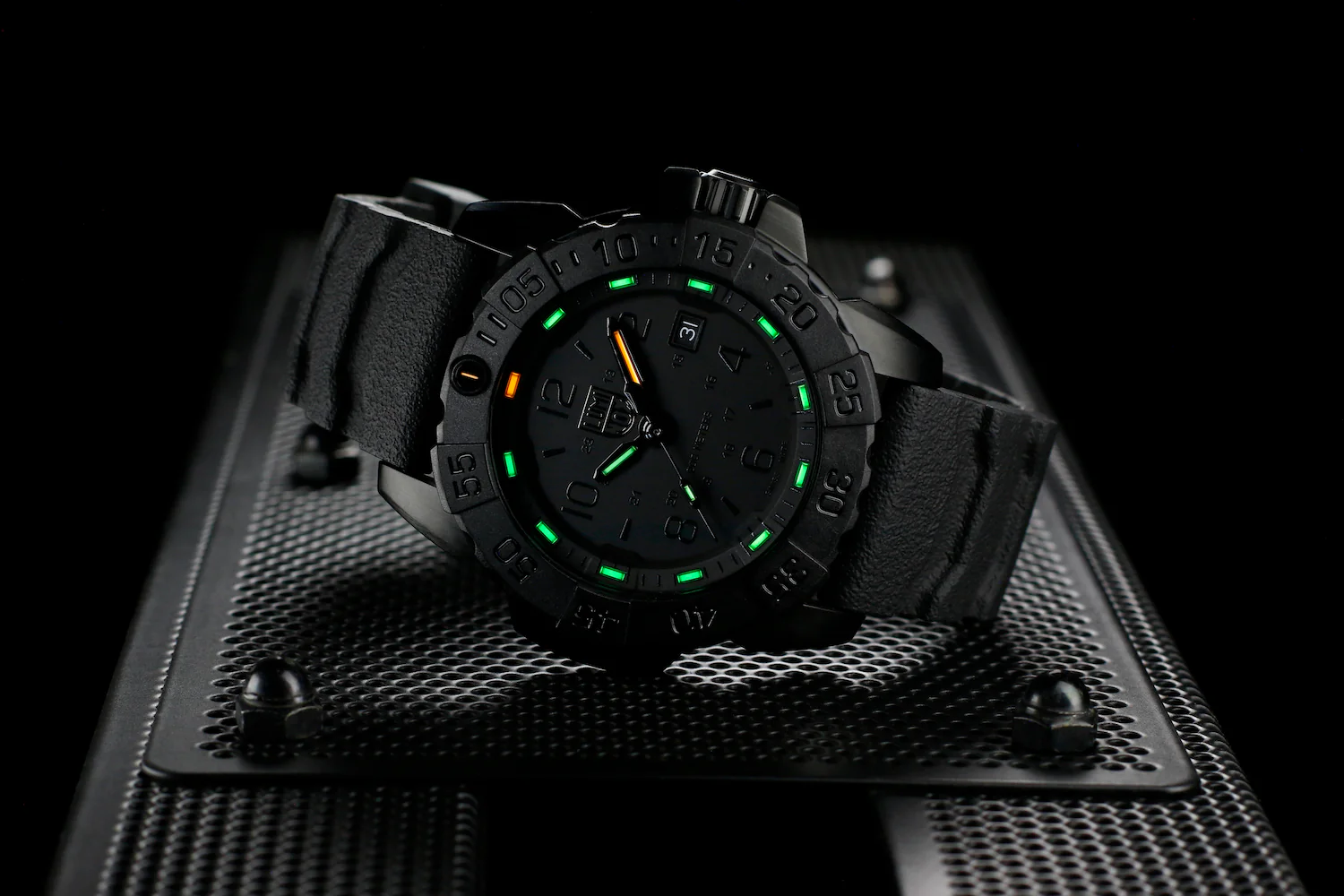 Luminox Navy Seals RSC 3250 Series Watch D - Image 9