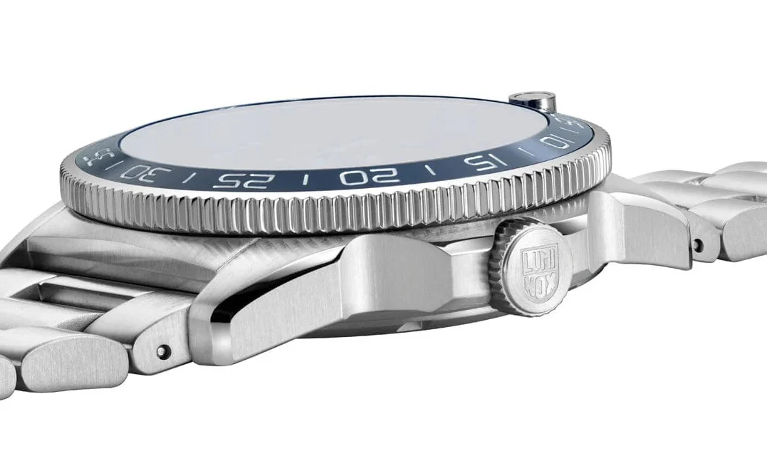 Luminox Pacific Diver 42mm 3100 Series Watch - Image 6