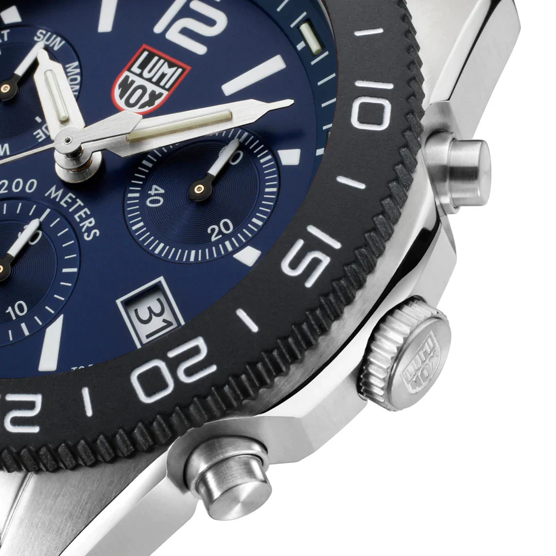 Luminox Sea Pacific Diver 3140 Black Blue Bracelet Watch - Image 6
