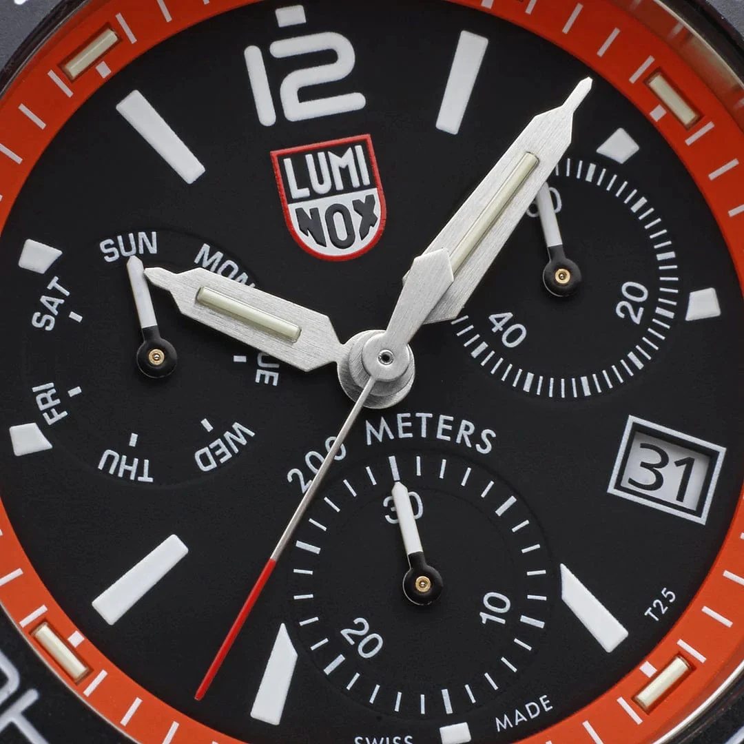 Luminox Pacific Diver Chronograph 44mm 3140 Series Black Orange Watch - Image 4