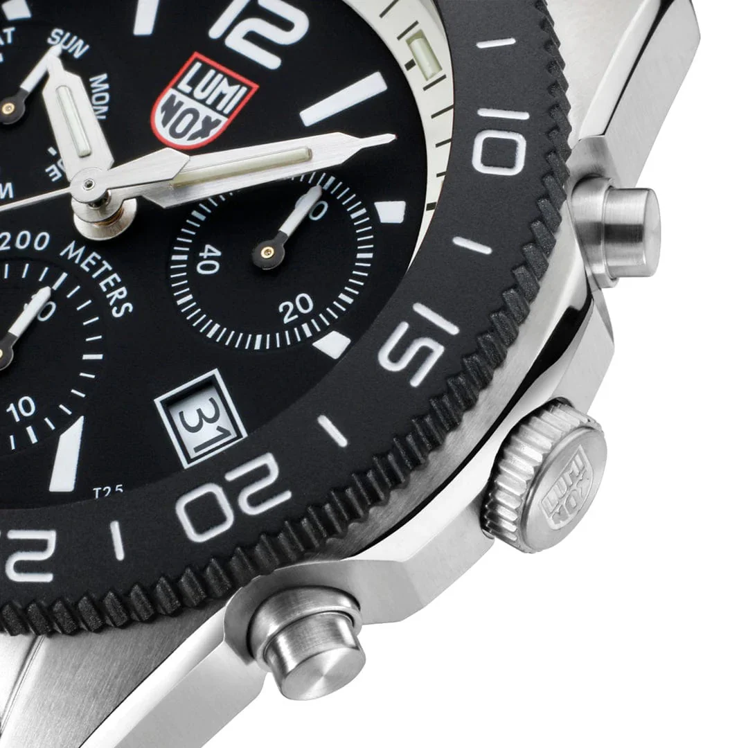 Luminox Pacific Diver Chronograph 44mm 3140 Series Watch - Image 4