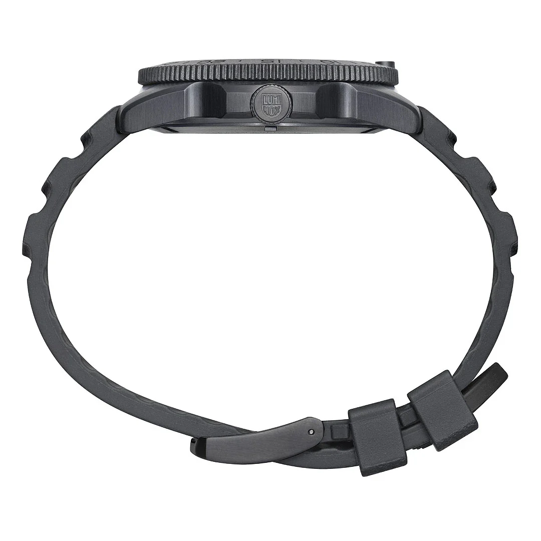 Luminox Pacific Diver Mens Watch - Image 4