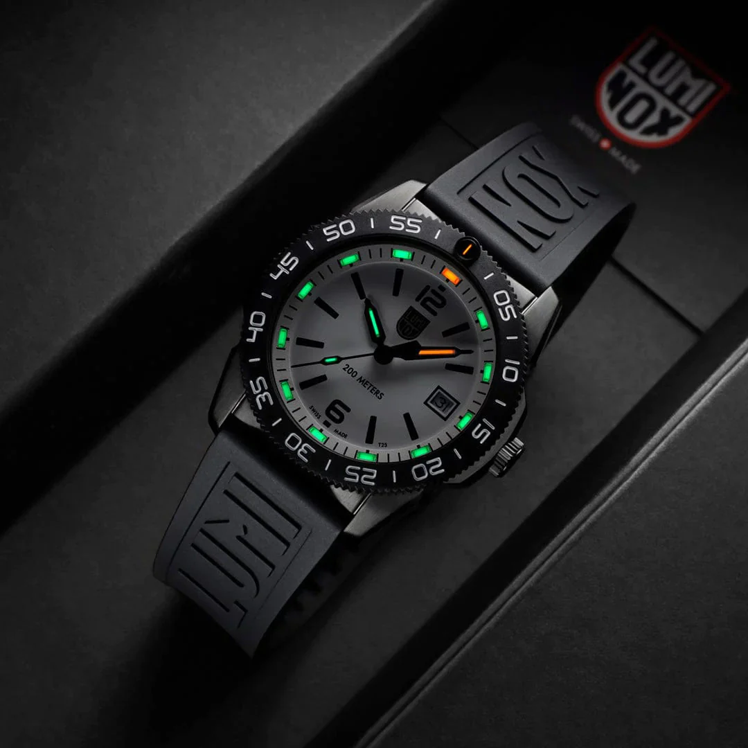 Luminox Pacific Diver Ripple Collection 3120M Series Watch - Image 7