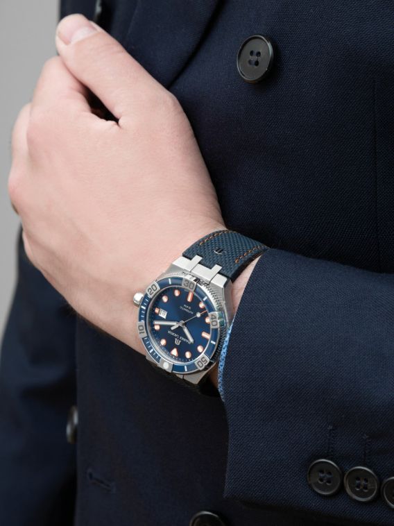 Maurice Lacroix Watch Aikon Venturer Blue Limited Edition - Image 3