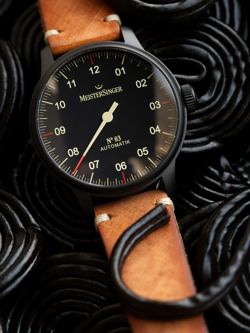 MeisterSinger Watch N. 03 Blackline - Image 6
