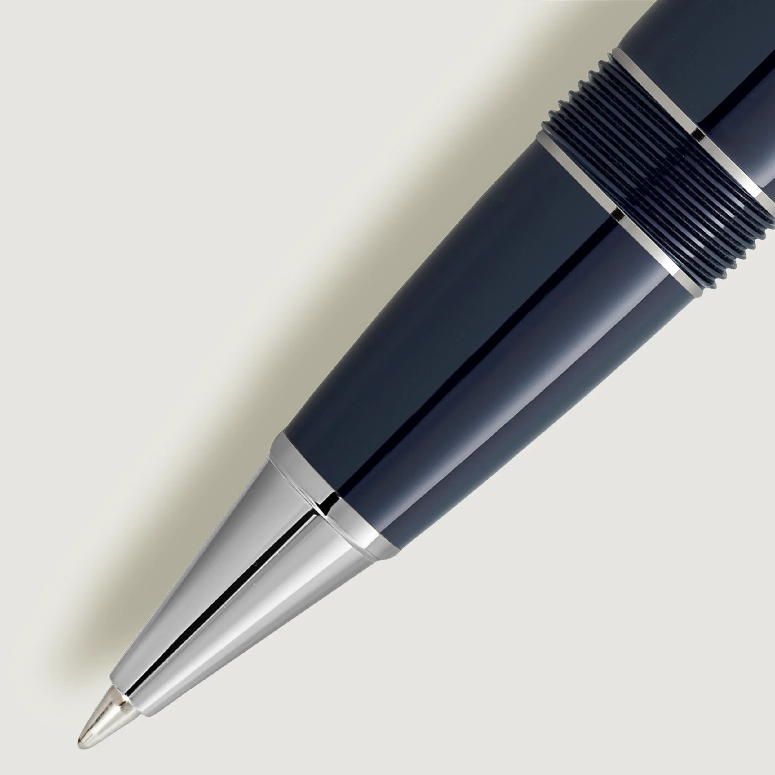 Montblanc Meisterstück Around the World in 80 Days LeGrand Rollerball - Image 2