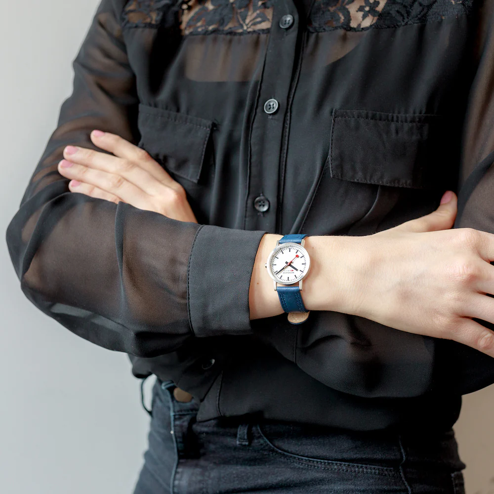 Mondaine Watch Classic D - Image 5