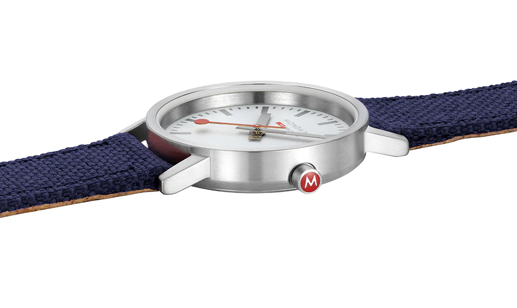 Mondaine Classic Deep Ocean Blue Textile - Image 4