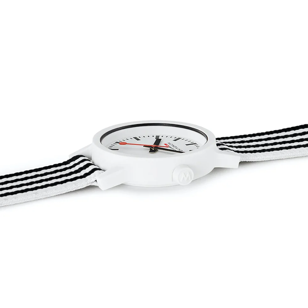 Mondaine Essence D - Image 3