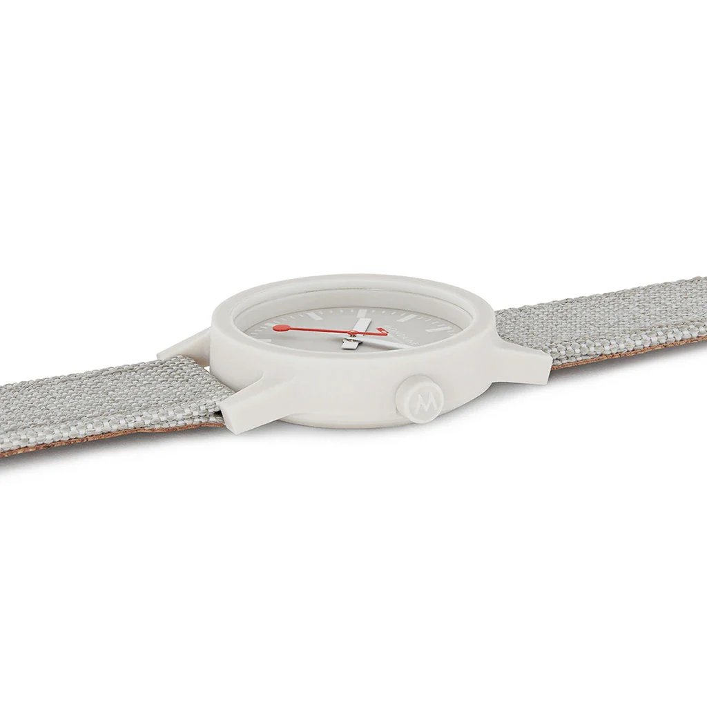Mondaine Watch Essence - Image 3